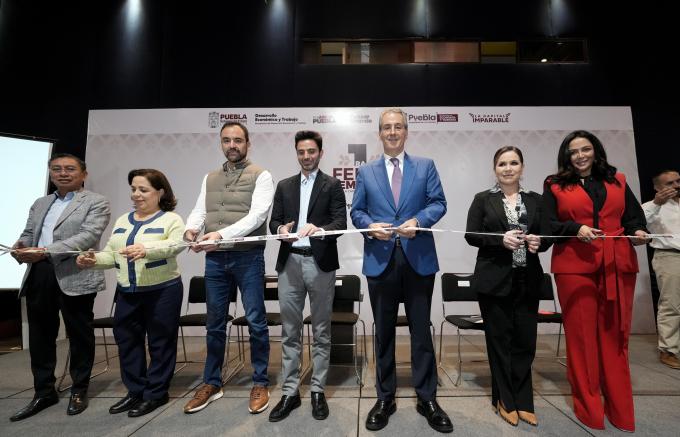 Realizó el Gobierno de la Ciudad la 1ra Feria de Empleo en la capital