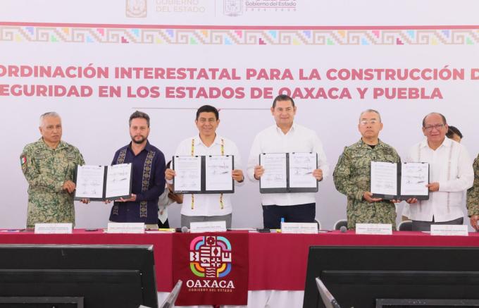 Firman convenio de colaboración Gobiernos de Puebla y Oaxaca  para reforzar la vigilancia en zonas limítrofes