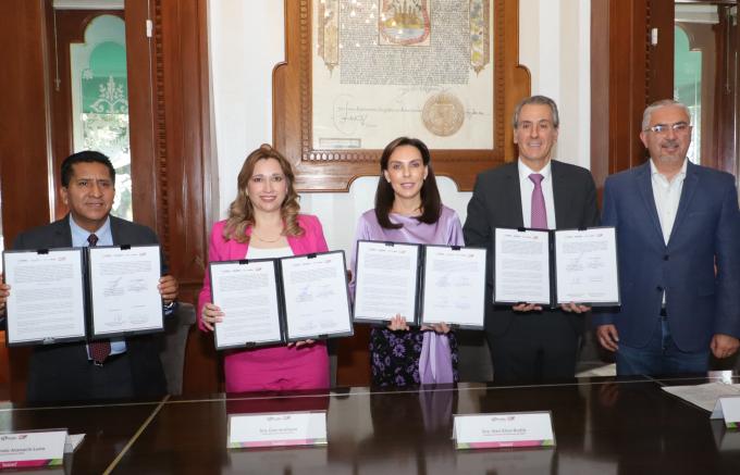 Firman convenio DIF estatal y municipal para fortalecer el programa de desayunos escolares calientes