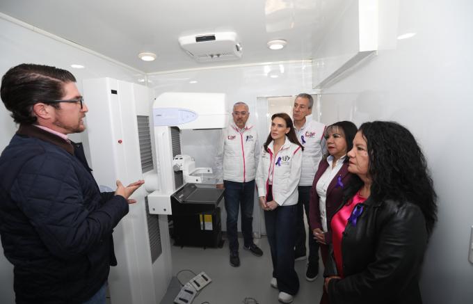 Realizó Ayuntamiento de Puebla Jornada Integral en Amalucan a favor de las mujeres 