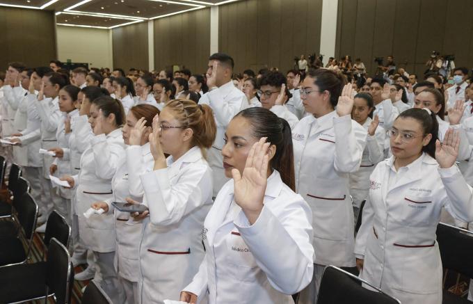 Salud informa sobre detección y atención de brote de coxsackie en Tecaltzingo