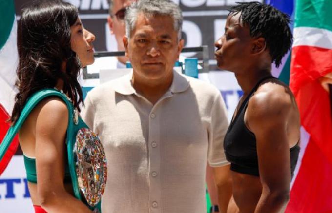 Cumplió con el pesaje requerido, la pugilista poblana Gabriela “La Bonita” Sánchez
