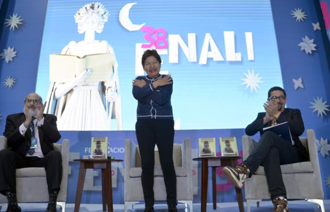 Los microorganismos, primeros seres en colonizar el planeta y los últimos en desaparecer