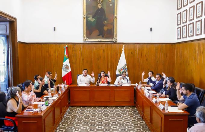 Más de 500  jóvenes universitarios de San Pedro Cholula recibirán beca municipal