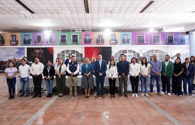 Fortalece Ayuntamiento de San Andrés Cholula la atención ciudadana con capacitación en trámites