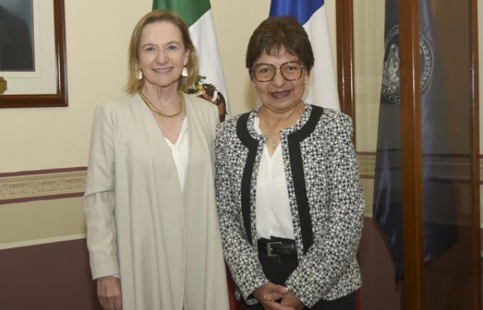Estrecha alianzas BUAP con Embajada de Francia en México
