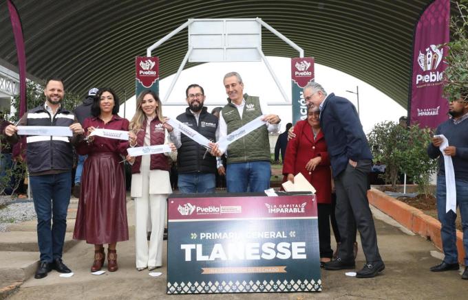 Entregó el alcalde José Chedraui obra educativa en la Primaria General Tlanesse