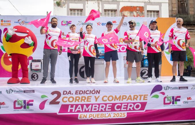 Arrancó en el Paseo Bravo la Carrera “Corre y Comparte: Hambre Cero Puebla 2025