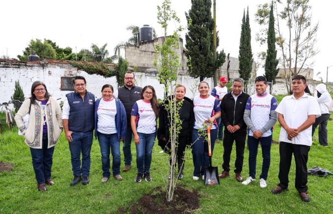 Encabezó la alcaldesa Guadalupe Cuautle Jornada de Reforestación en la junta auxiliar de San Luis Tehuiloyocan