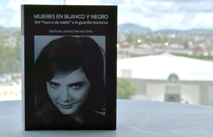 Mujeres en blanco y negro, narrativa gráfica que relata cómo se convirtieron en dueñas de su propio destino