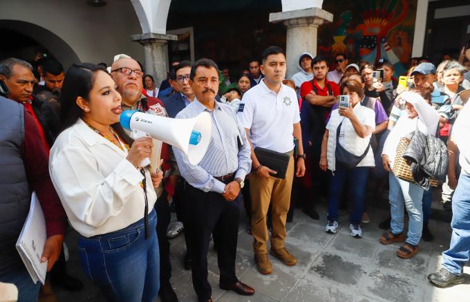 Tonantzin Fernández recibió a locatarios del Mercado Cosme del Razo para entablar una mesa de diálogo