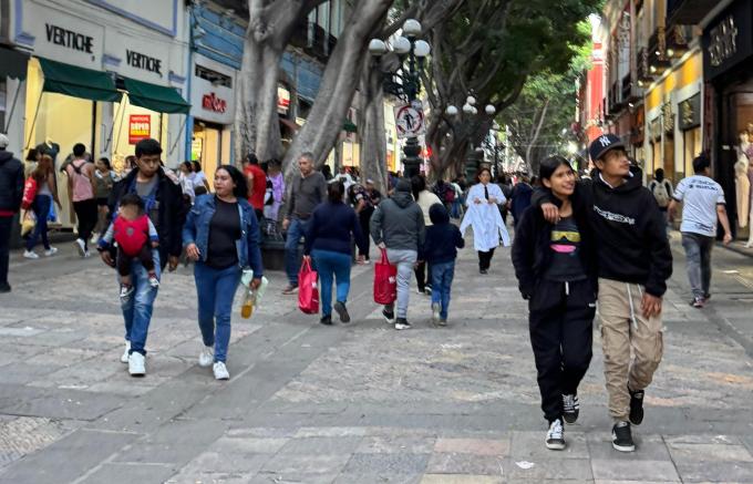 Reordenamiento de comercio popular permanecerá hasta fin de año: José Chedraui