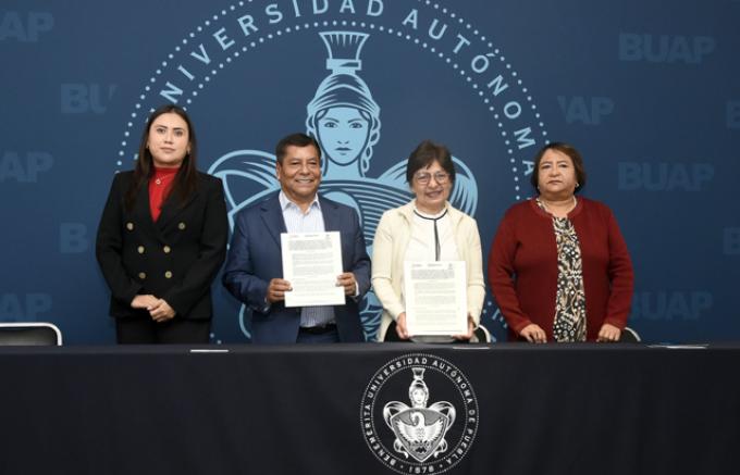 Encabeza la Rectora Lilia Cedillo Ramírez convenio de colaboración con la Secretaría de Infraestructura estatal
