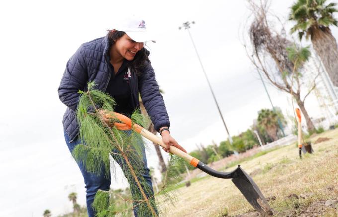 Continúa reforestación en San Andrés Cholula con más de 1,800 árboles sembrados