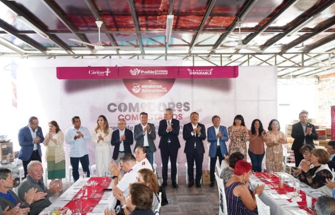 Encabezó el alcalde José Chedraui la entrega de apoyos a comedores comunitarios