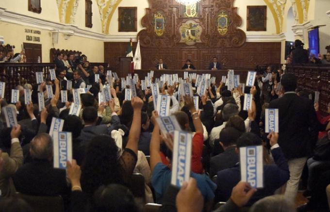 Aprueba el Consejo Universitario convocatoria para nombramiento de titular de la Rectoría y la ejecución del Comedor Universitario