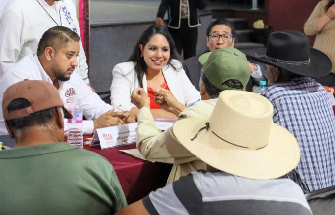 Encabezó la alcaldesa de San Pedro Cholula, Tonantzin Fernández, el 11º Miércoles del Pueblo