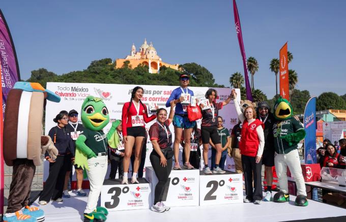 Más de mil participantes en San Andrés Cholula corrieron con la Cruz Roja Mexicana