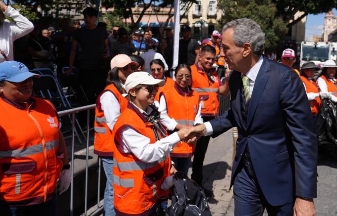 Reforzó OOSL acciones de limpieza tras el desfile y celebraciones patrias en la capital