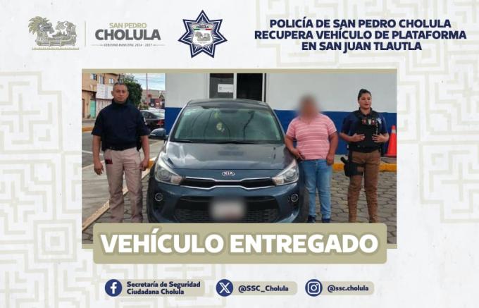 Policía de San Pedro Cholula recuperó vehículo de plataforma en San Juan Tlautla