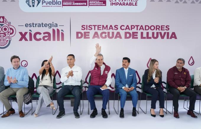 Arrancó el alcalde José Chedraui Programa de Captadores Pluviales en la capital