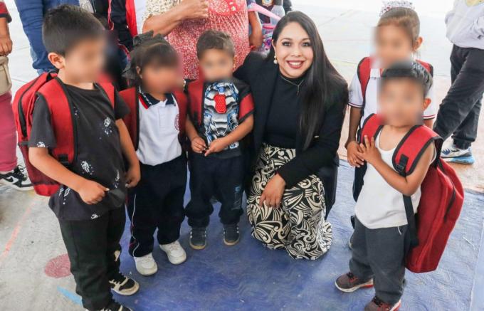 El programa Amoxtli del Gobierno de San Pedro Cholula llegó al preescolar David Berlanga de Santa María Acuexcomac