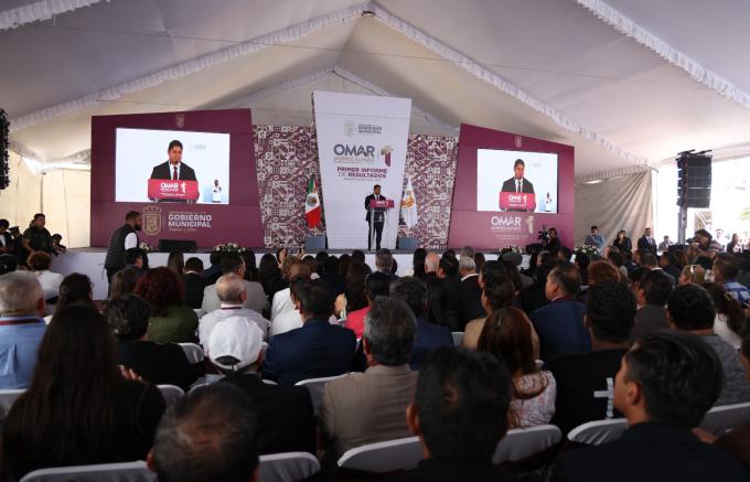 Rindió el alcalde de Cuautlancingo, Omar Muñoz, su Primer Informe de Resultados