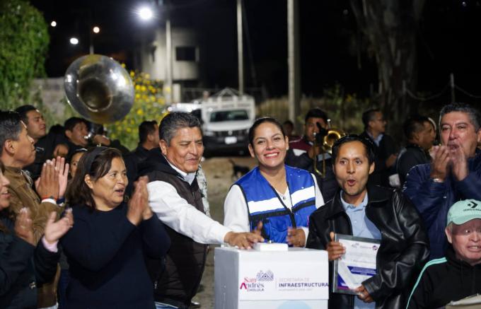 Entregó la alcaldesa Guadalupe Cuautle obras de drenaje y electrificación en San Antonio Cacalotepec