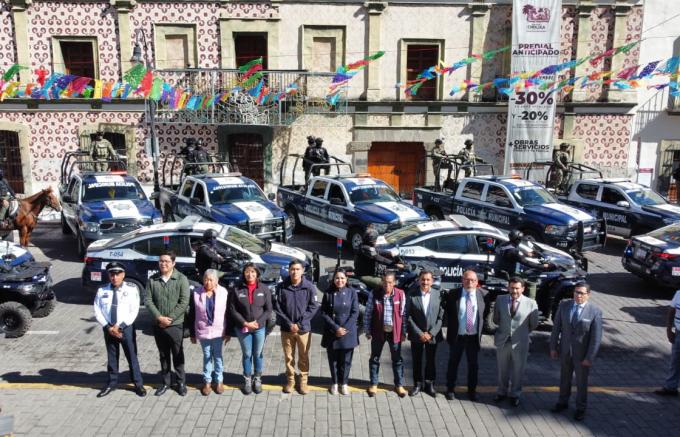 La alcaldesa Tonantzin Fernández encabezó banderazo del Operativo “Buen Fin 2025” en San Pedro Cholula