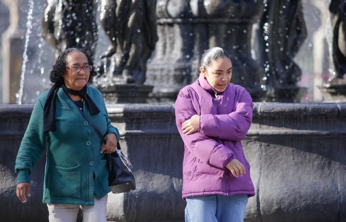 Gobierno de la Ciudad llama a extremar precauciones por descenso de temperaturas