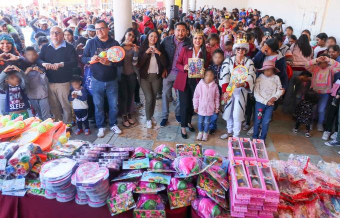 Continúa la alcaldesa Tonantzin Fernández llevando la Caravana de la Transformación a las juntas auxiliares de San Pedro Cholula