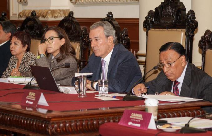 Cabildo de Puebla aprobó informes y estructura organizacional