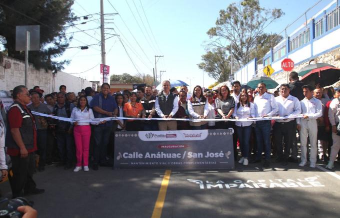 Entregó el alcalde José Chedraui obras viales en la Junta Auxiliar Ignacio Romero Vargas