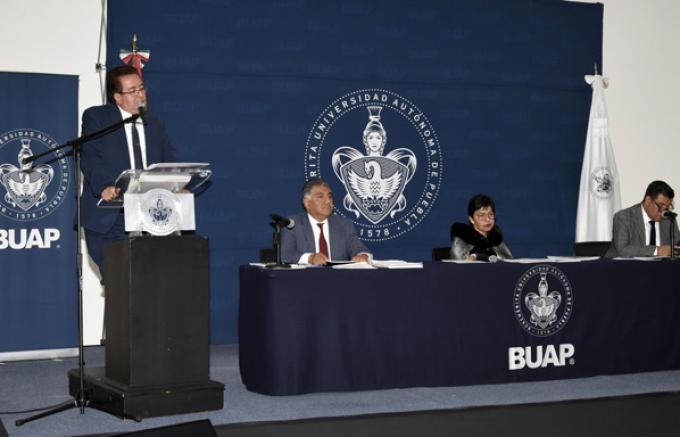 Egresados de prepas y bachilleratos BUAP tienen garantizado ingreso al nivel superior: Rectora Lilia Cedillo