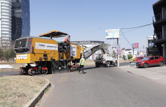 Gobierno de Puebla continúa con la rehabilitación de la 24 Sur y Bulevar Niño Poblano