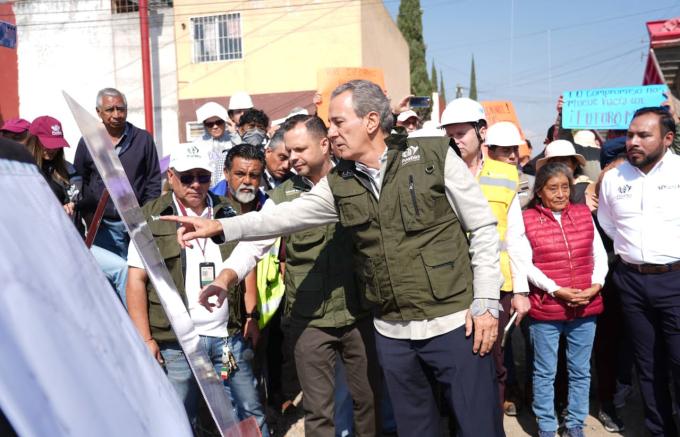 Supervisó el alcalde José Chedraui trabajos de rehabilitación vial en Camino Viejo a Balcones