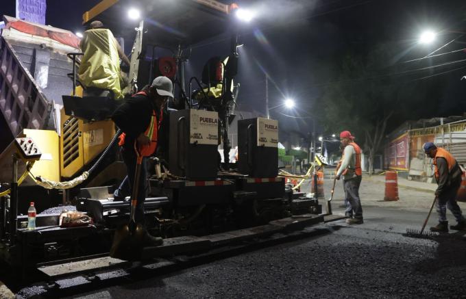 Refuerza gobierno estatal trabajos nocturnos en rehabilitación de la Prolongación Reforma