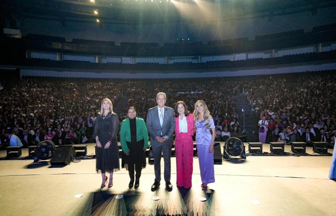 Encabezó el alcalde José Chedraui el evento Mujeres Imparables, Mujeres que Inspiran 2026