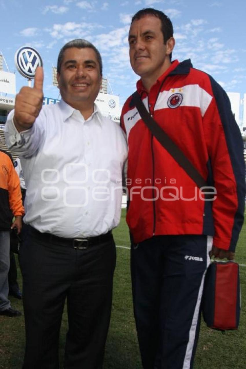 FÚTBOL . CUAUHTEMOC Y ZAVALA