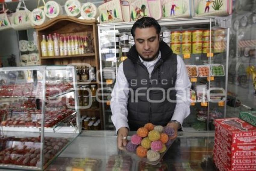 DULCES TÍPICOS