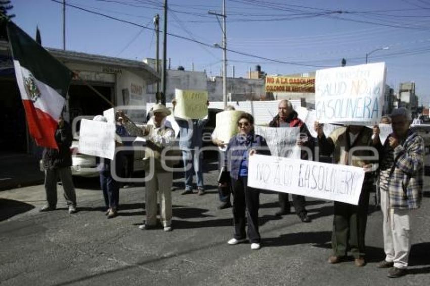 MANIFESTACION GASOLINERA