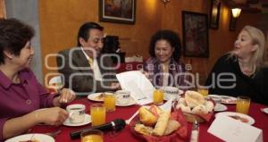 DESAYUNO MUJERES DEL CONGRESO