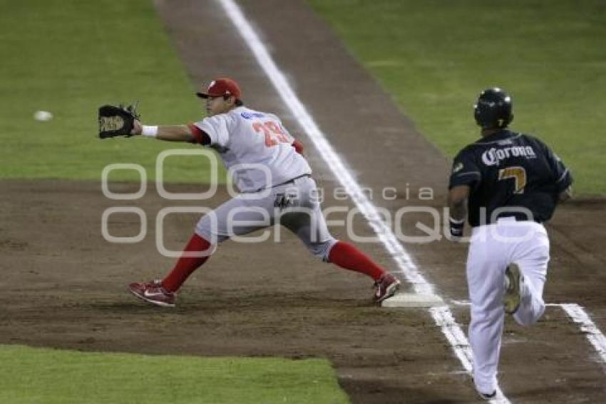 BEISBOL . PERICOS VS DIABLOS