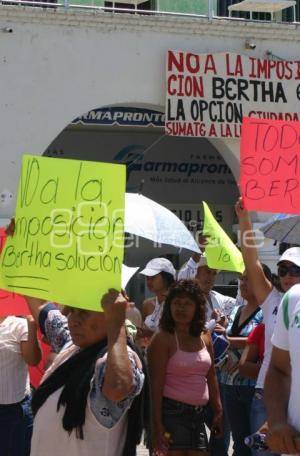 PRI . MANIFESTACIÓN EN ACATLÁN