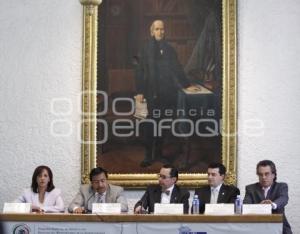 TEC DE MONTERREY FIRMA CONVENIO CON CONGRESO DEL ESTADO