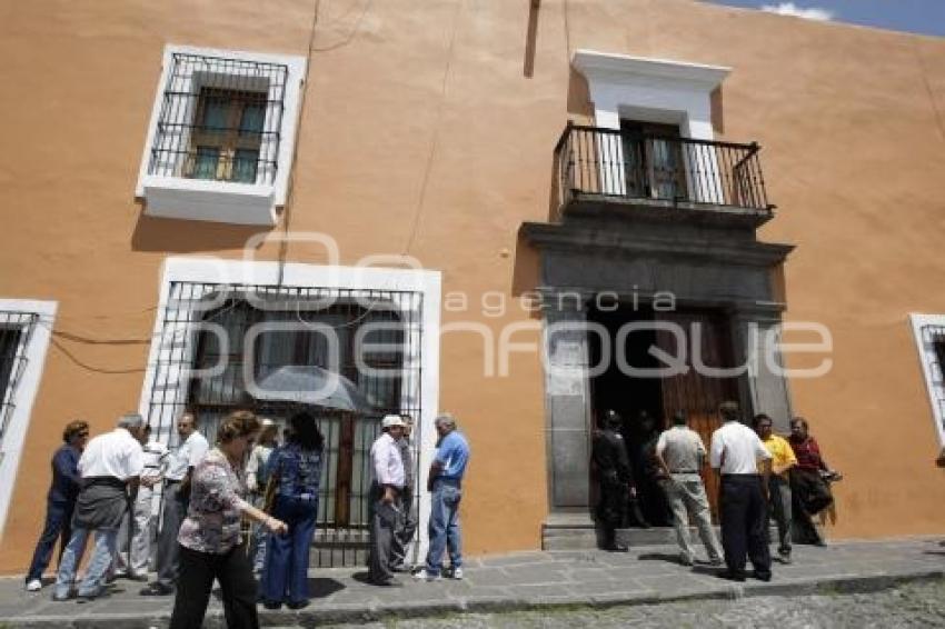 CASA AGUAYO . DEFRAUDADOS