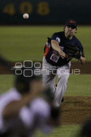 BEISBOL . PERICOS VS TIGRES