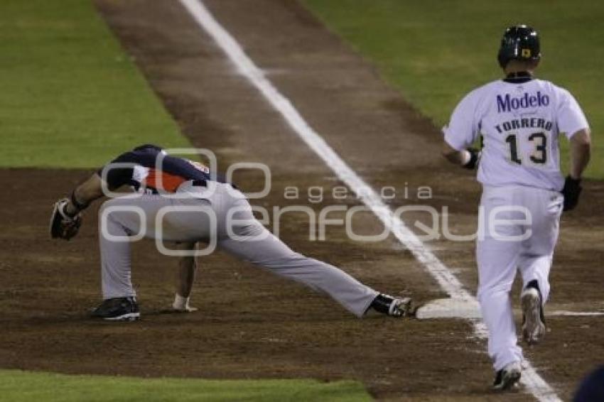 BEISBOL . PERICOS VS TIGRES