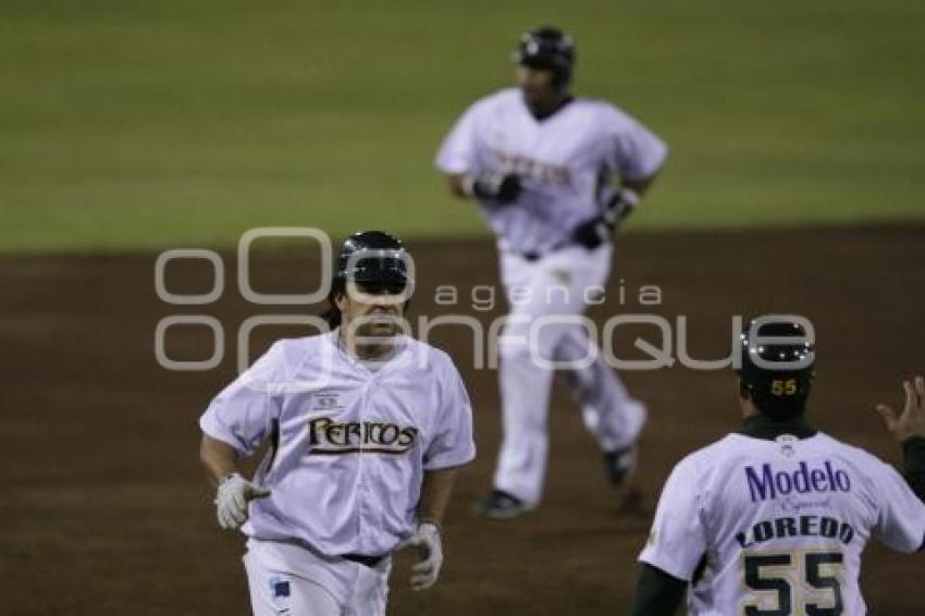 BEISBOL . PERICOS VS LEONES