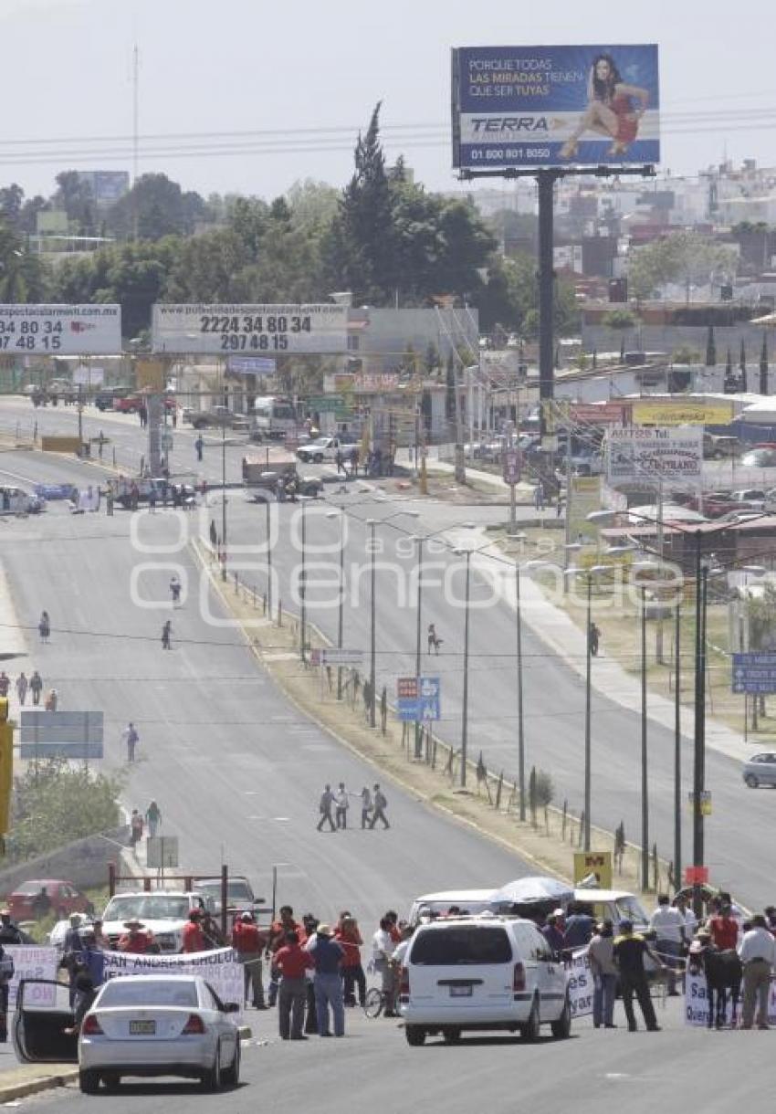 MANIFESTACIÓN . PRI